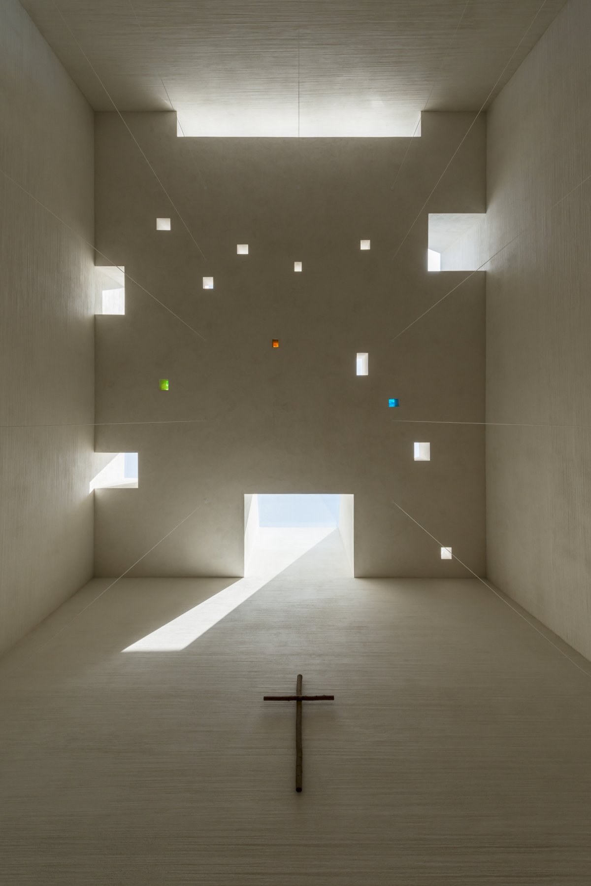 YinjiSpace - Tezuka Architects X Bancho Church